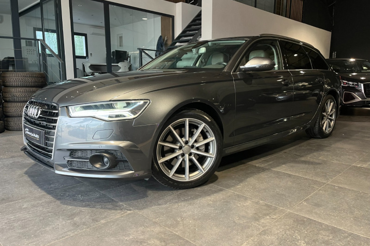 AUDI A6 AVANT