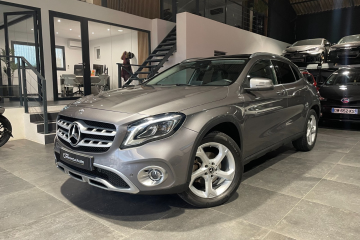 MERCEDES GLA